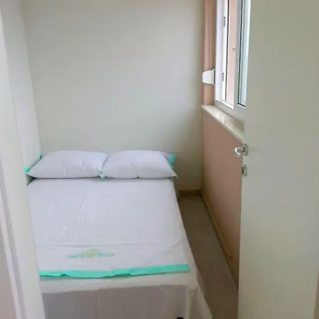 아파트 Duplex For 10 Persons, First Row By The Sea, House Ana Duće