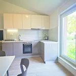 Appartement Duplex For 10 Persons, First Row By The Sea, House Ana *