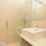Appartement Duplex For 10 Persons, First Row By The Sea, House Ana Duće