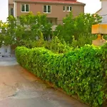 Duplex For 10 Persons, First Row By The Sea, House Ana * Duće