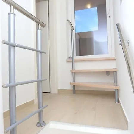 Duplex For 10 Persons, First Row By The Sea, House Ana 아파트 Duće
