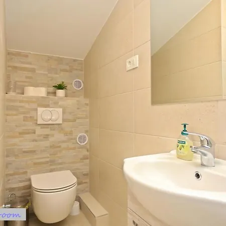Duplex For 10 Persons, First Row By The Sea, House Ana * Duće