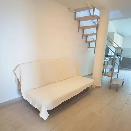 Duplex For 10 Persons, First Row By The Sea, House Ana 아파트 Duće