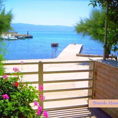 아파트 Duplex For 10 Persons, First Row By The Sea, House Ana Duće