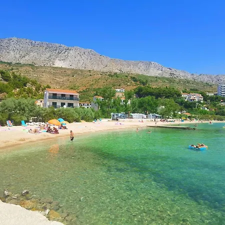 Duplex For 10 Persons, First Row By The Sea, House Ana Appartement
