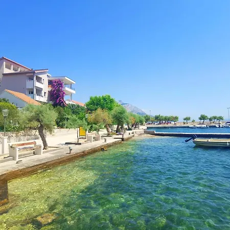 Duplex For 10 Persons, First Row By The Sea, House Ana * Duće