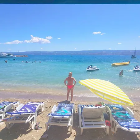 شقة Duplex For 10 Persons, First Row By The Sea, House Ana